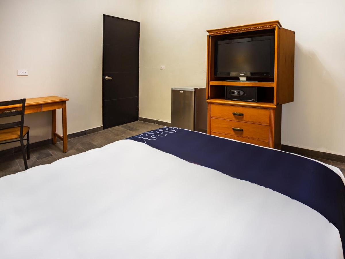 Hotel Boutique De Firma Monterrey Dış mekan fotoğraf